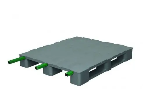 PALET AMERICANO DE PLÁSTICO APILABLE 3 PATINES,...