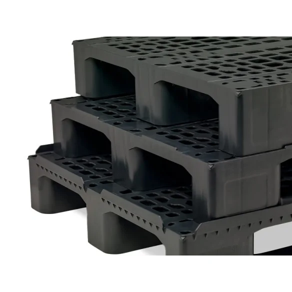 PALET EUROPEO DE PLÁSTICO APILABLE REFORZADO 3 PATINES Y 3 TUBOS, 1200 x 800 x 150 mm. (Largo x Ancho x Alto)