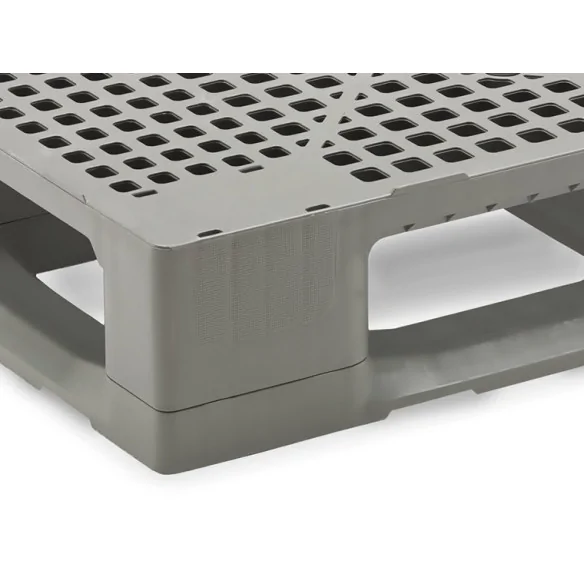 PALET AMERICANO DE PLÁSTICO APILABLE  5 PATINES, 1200 x 1000 x 162 mm. (Largo x Ancho x Alto)