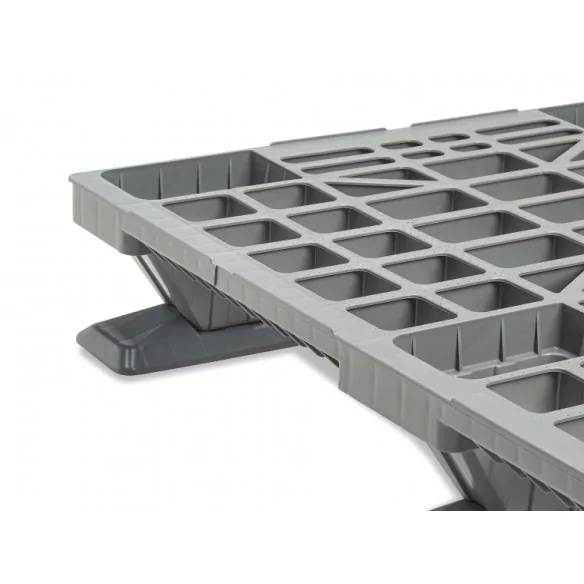 PALET EUROPEO DE PLÁSTICO ENCAJABLE CON PATINES (1.200 x 800 x 140 mm) ( Largo x Ancho x Alto)