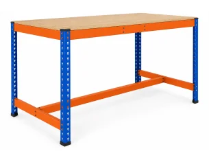 MESA DE TRABAJO CON REPOSAPIÉS